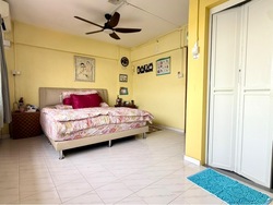 Blk 132 Geylang East Grove (Geylang), HDB Executive #500520981